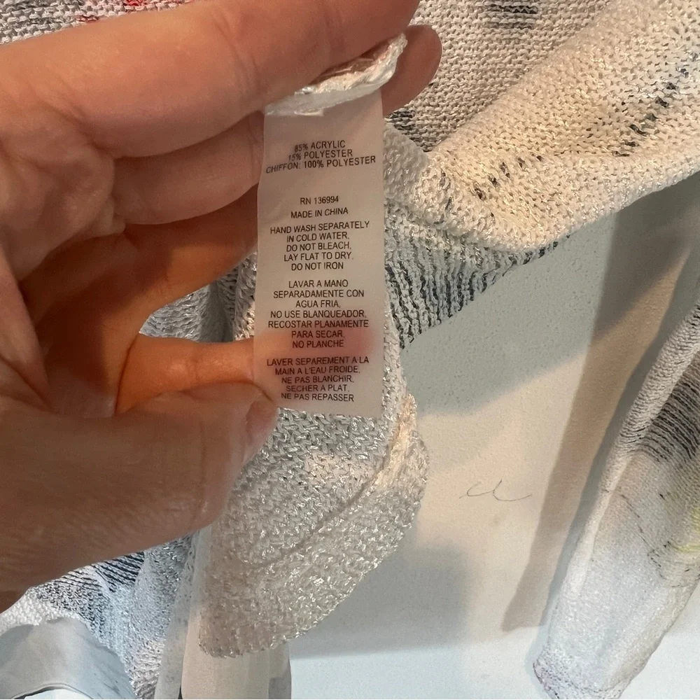 Sioni Lightweight Open Knit Watercolor Floral Layered Long Sleeve Sweater - Picture 6 of 9